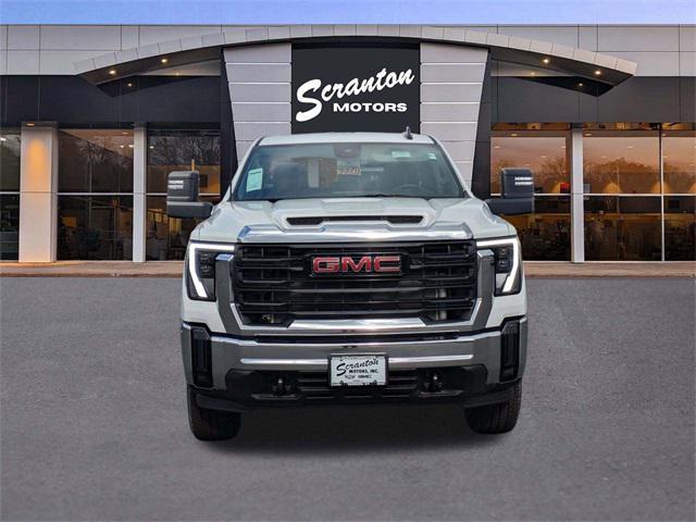 new 2025 GMC Sierra 3500 car, priced at $71,379