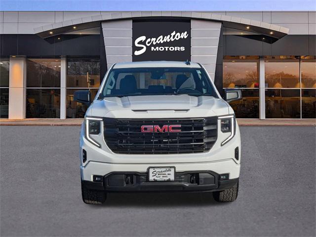 new 2025 GMC Sierra 1500 car, priced at $57,575