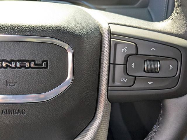 new 2024 GMC Yukon XL car, priced at $93,160