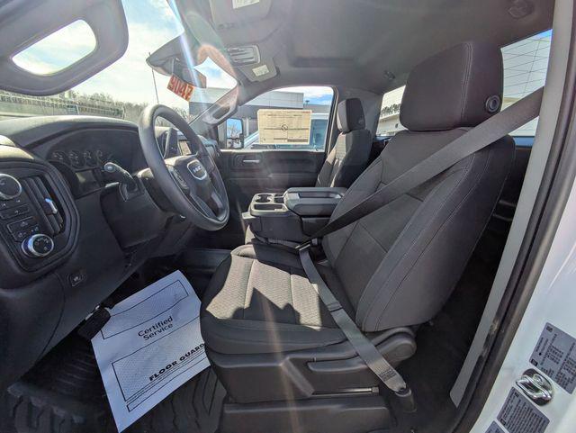 new 2025 GMC Sierra 2500 car, priced at $52,515
