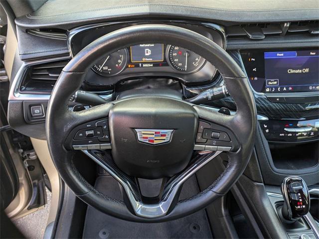 used 2023 Cadillac XT6 car, priced at $39,261