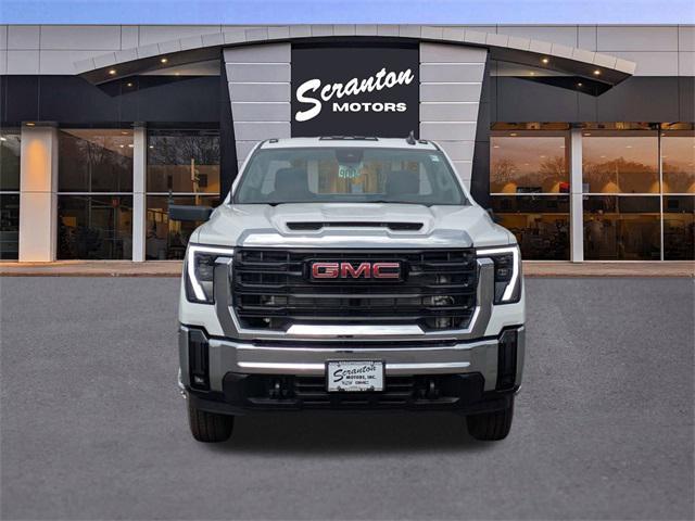 new 2025 GMC Sierra 3500 car, priced at $59,853