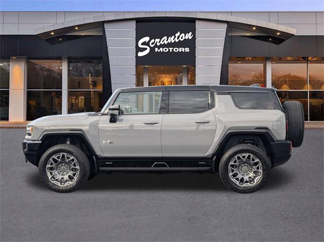 new 2025 GMC HUMMER EV SUV car, priced at $109,065