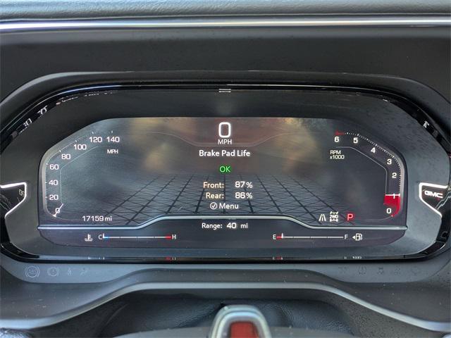 used 2023 GMC Yukon car, priced at $69,677