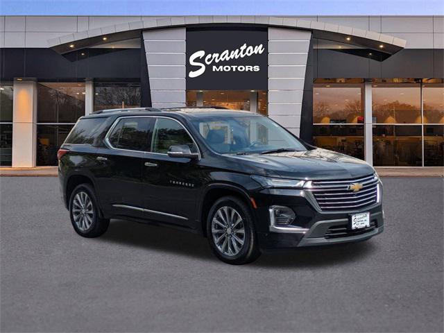 used 2022 Chevrolet Traverse car, priced at $31,856