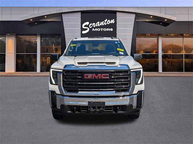 new 2024 GMC Sierra 2500 car, priced at $54,910