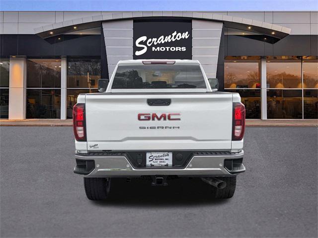 new 2024 GMC Sierra 3500 car, priced at $59,305