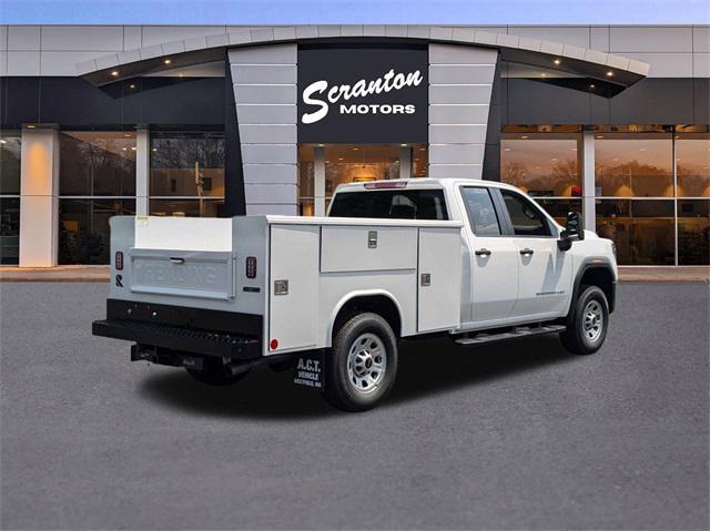 new 2024 GMC Sierra 3500 car, priced at $55,233