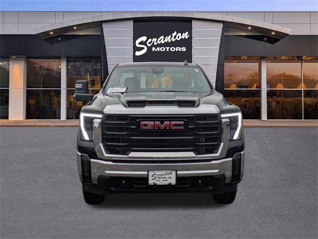 new 2025 GMC Sierra 2500 car, priced at $51,698
