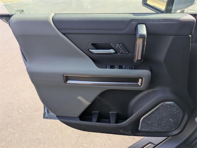 new 2025 GMC HUMMER EV SUV car, priced at $86,820