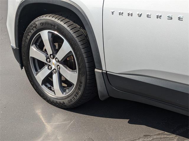 used 2018 Chevrolet Traverse car, priced at $19,987