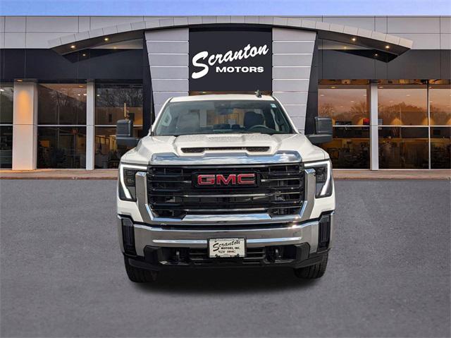 new 2024 GMC Sierra 3500 car, priced at $64,148