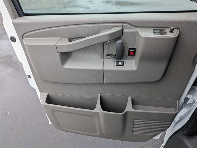 new 2025 GMC Savana 3500 car, priced at $53,085