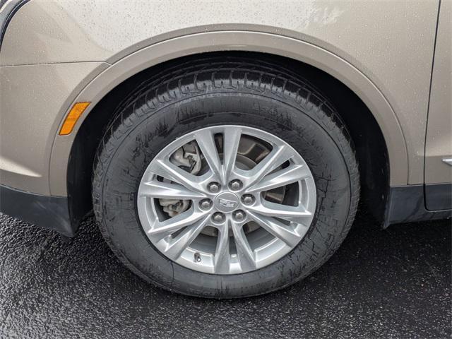 used 2022 Cadillac XT5 car, priced at $33,900