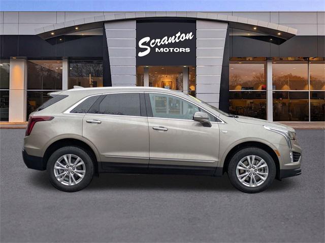 used 2022 Cadillac XT5 car, priced at $33,900