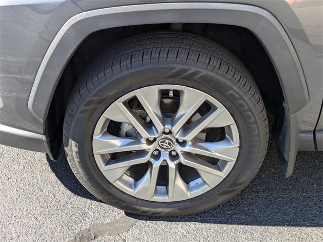 used 2019 Toyota RAV4 car, priced at $25,912