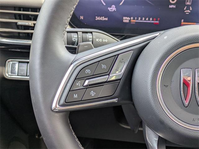 used 2025 Buick Envision car, priced at $33,397