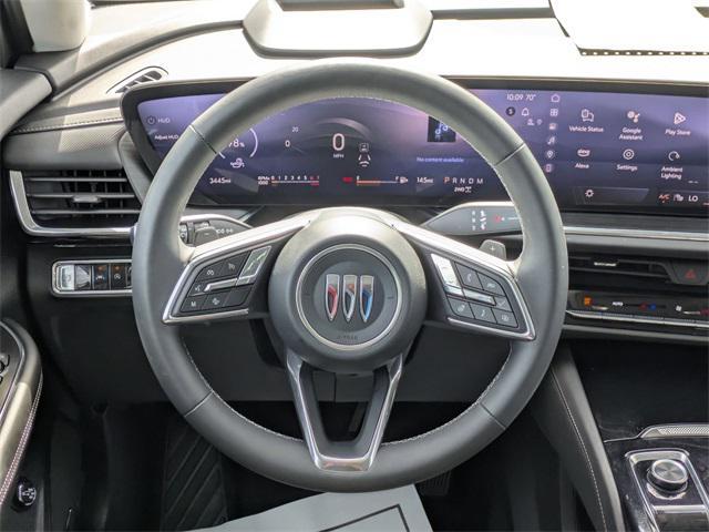 used 2025 Buick Envision car, priced at $33,397