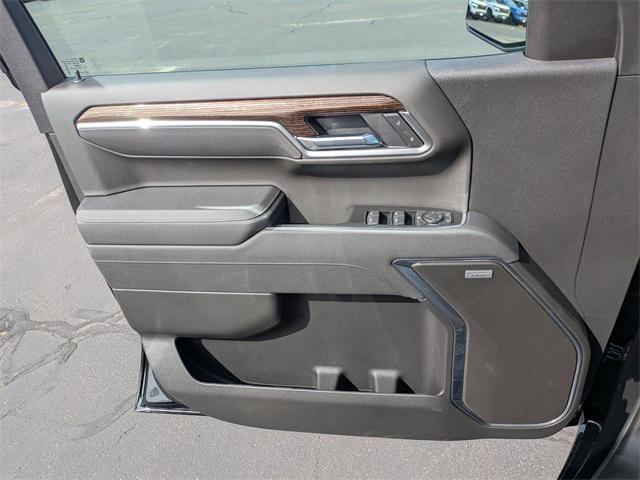 new 2026 GMC Sierra 1500 car, priced at $55,550