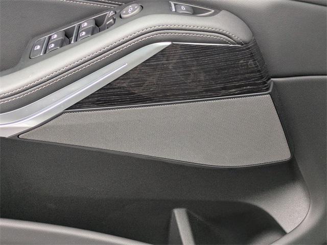 used 2025 BMW X5 car, priced at $71,987