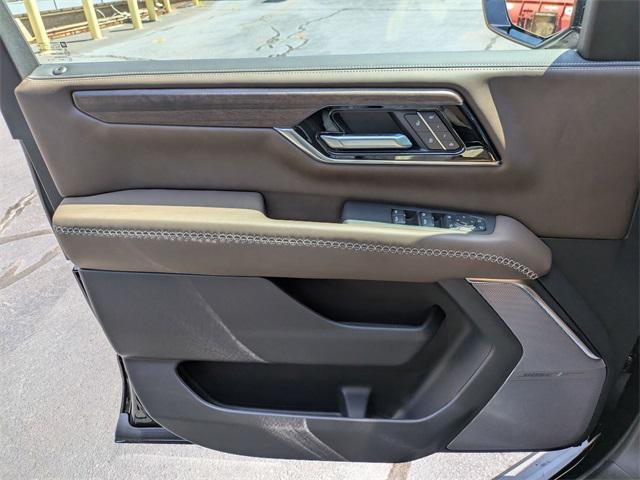 new 2025 GMC Yukon XL car, priced at $109,840