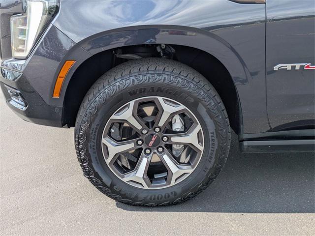 used 2025 GMC Yukon car, priced at $89,544