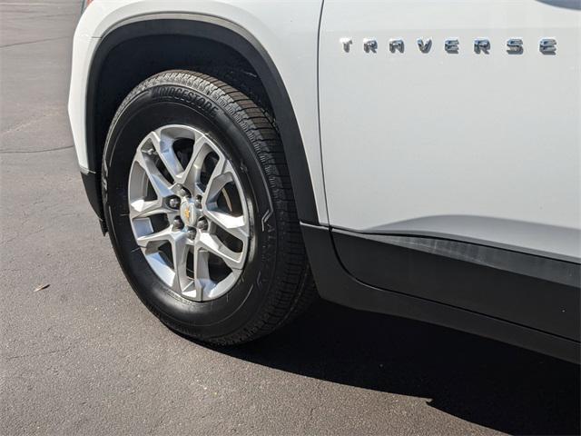 used 2021 Chevrolet Traverse car, priced at $32,987