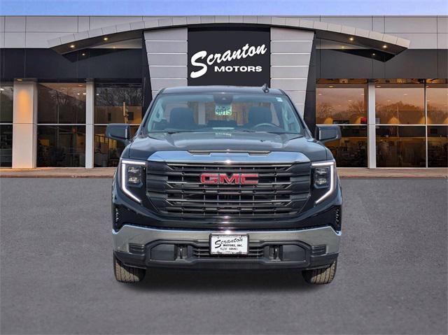 new 2025 GMC Sierra 1500 car, priced at $41,350