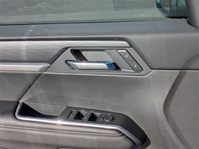 new 2026 GMC Acadia car, priced at $50,122