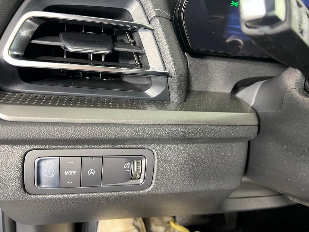new 2025 Chevrolet Traverse car, priced at $43,045