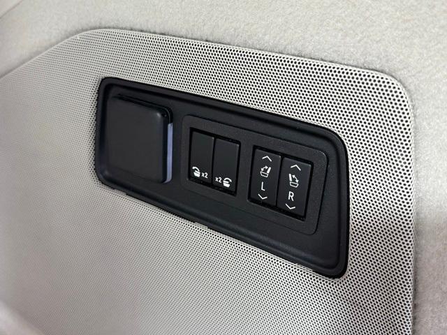 used 2021 Cadillac Escalade car, priced at $56,745