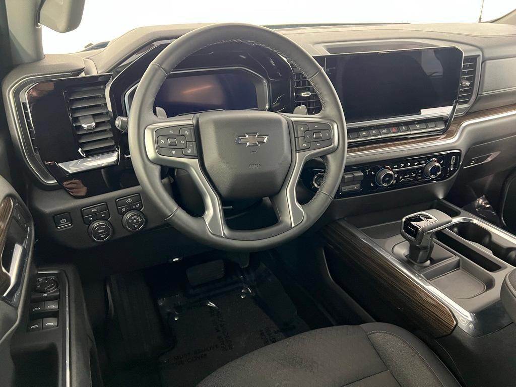 used 2024 Chevrolet Silverado 1500 car, priced at $52,645