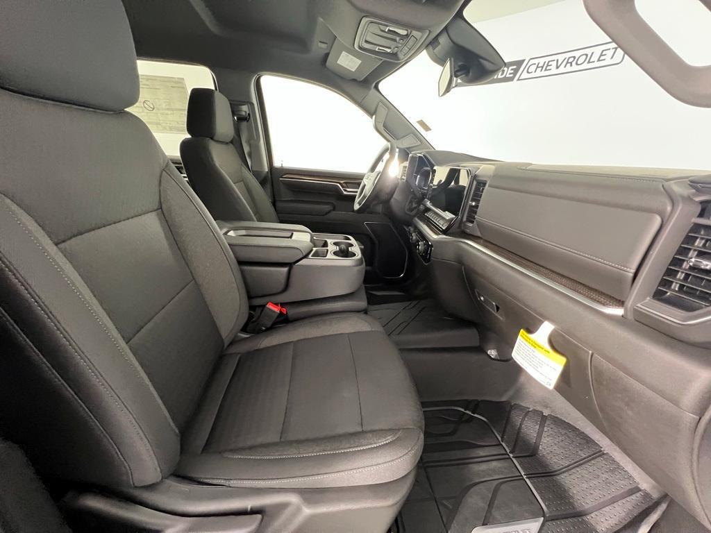 new 2025 Chevrolet Silverado 1500 car, priced at $55,846