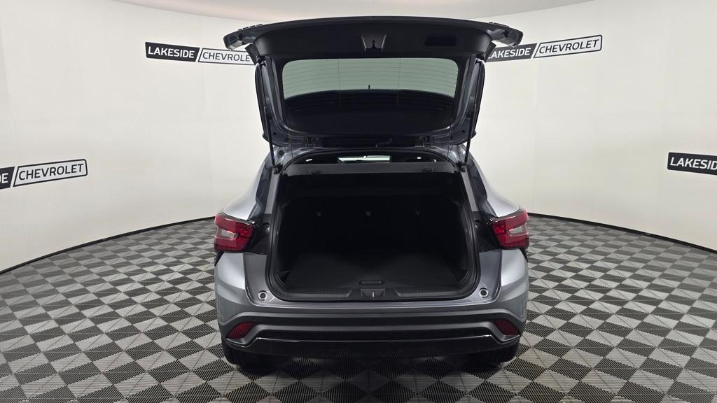 new 2026 Chevrolet Trax car, priced at $26,899