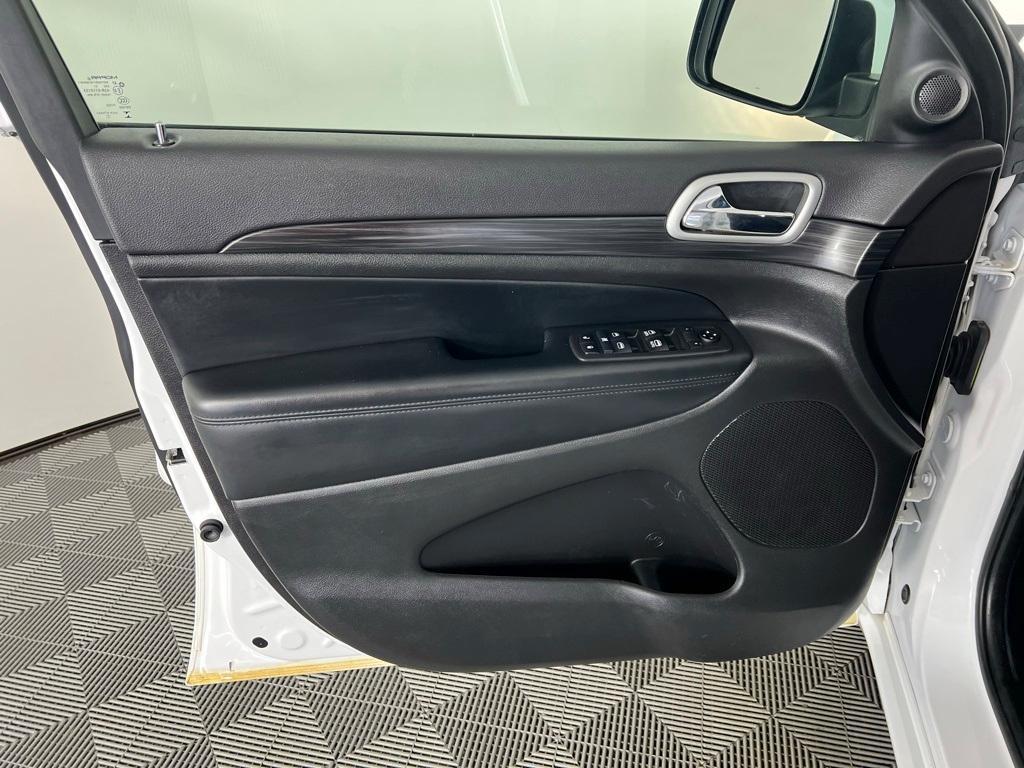 used 2021 Jeep Grand Cherokee car, priced at $25,444