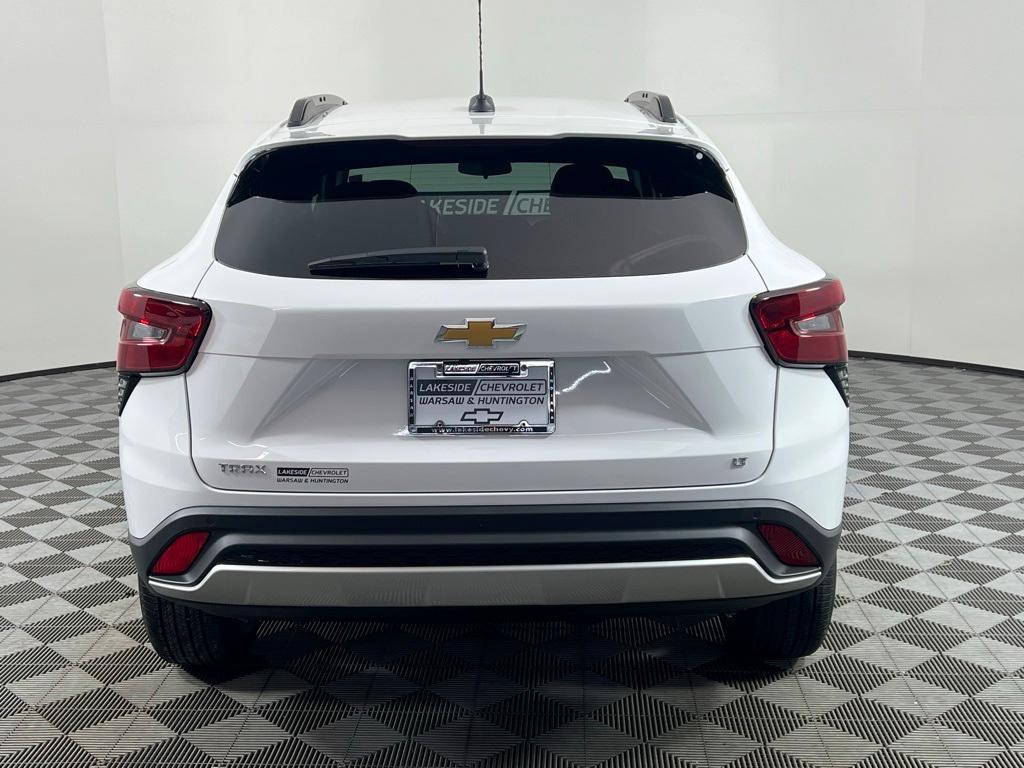 new 2025 Chevrolet Trax car, priced at $24,985