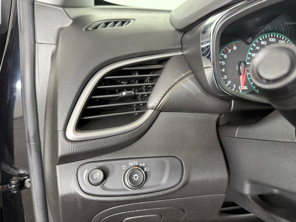 used 2021 Chevrolet Trax car, priced at $14,994