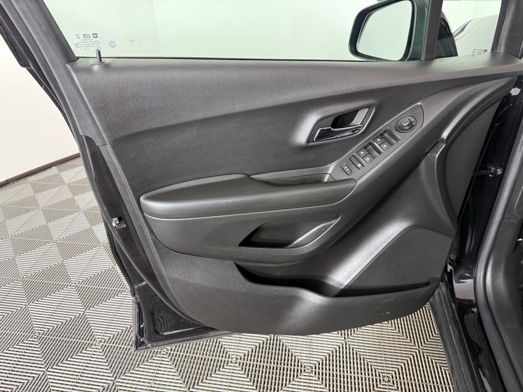 used 2021 Chevrolet Trax car, priced at $14,994