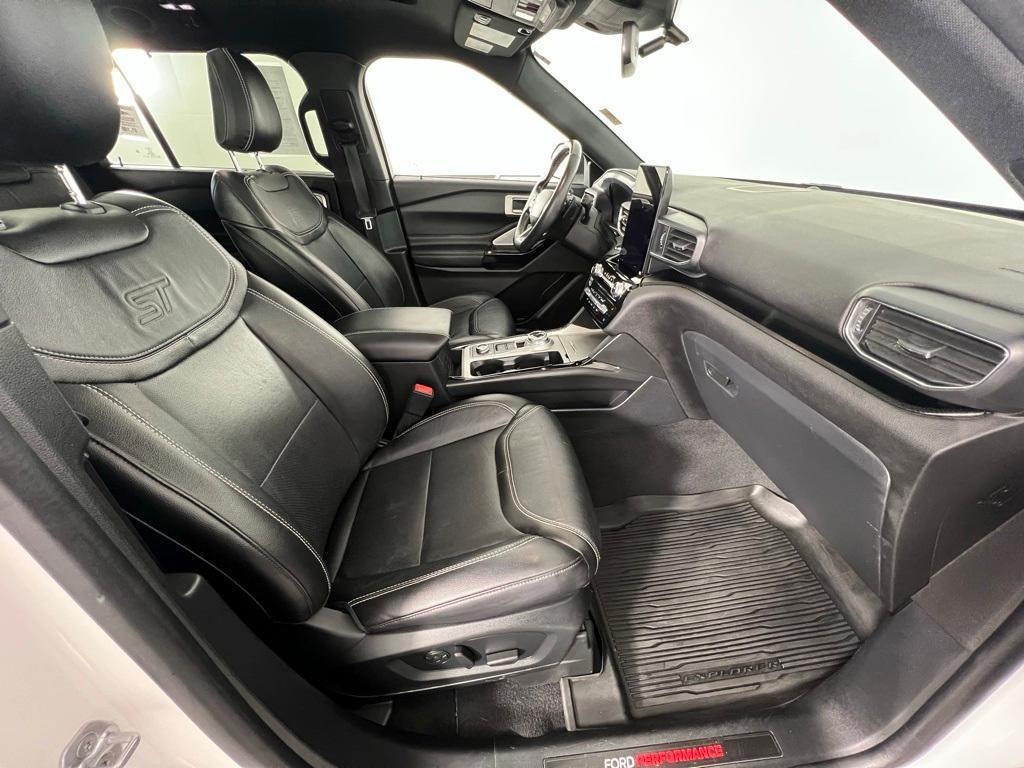 used 2022 Ford Explorer car, priced at $37,345