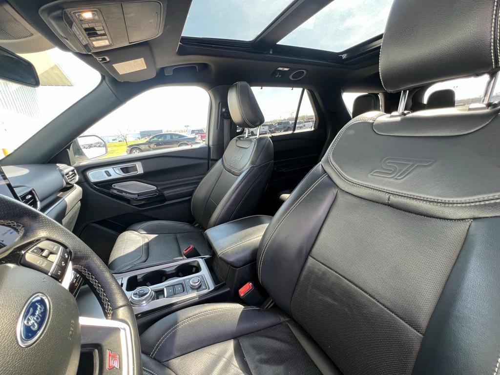 used 2022 Ford Explorer car, priced at $37,345