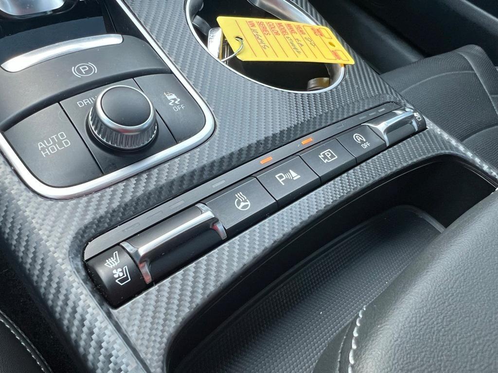 used 2022 Kia Stinger car, priced at $35,995