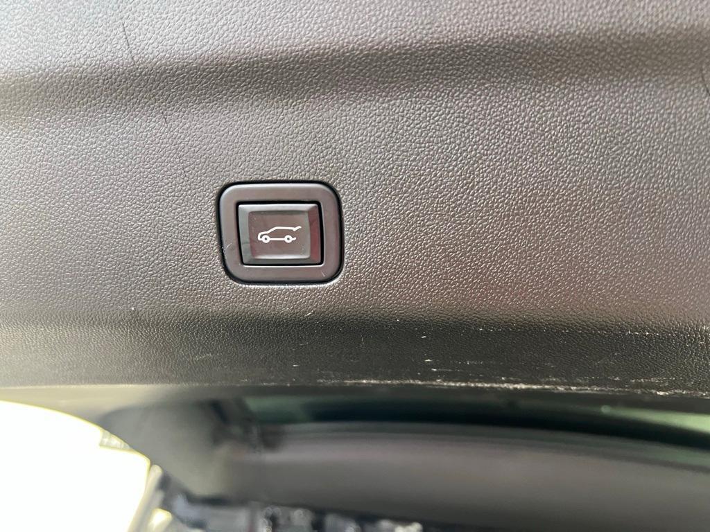 used 2022 Chevrolet Suburban car, priced at $53,235