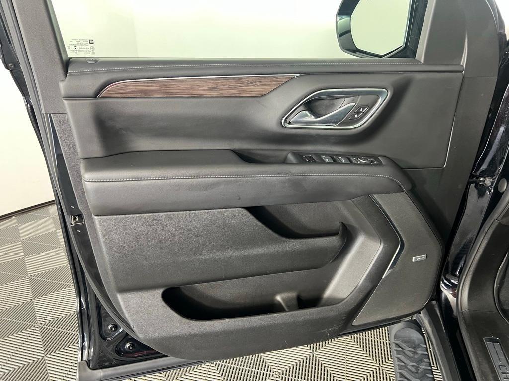 used 2022 Chevrolet Suburban car, priced at $53,235