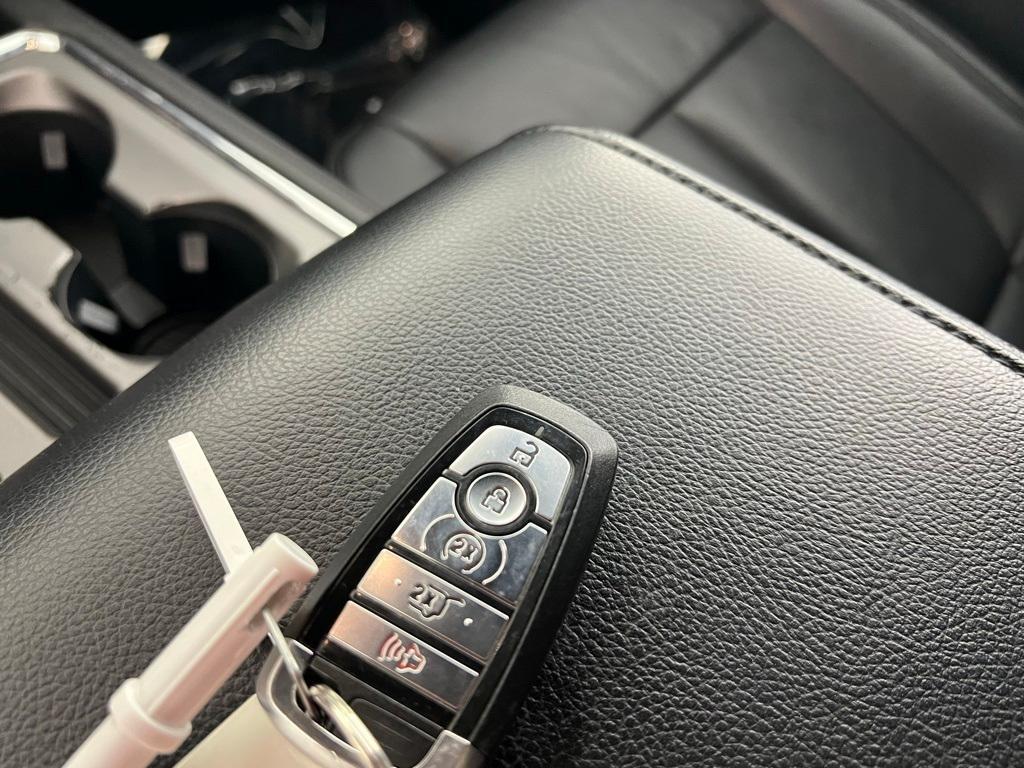 used 2020 Ford Expedition car, priced at $29,245