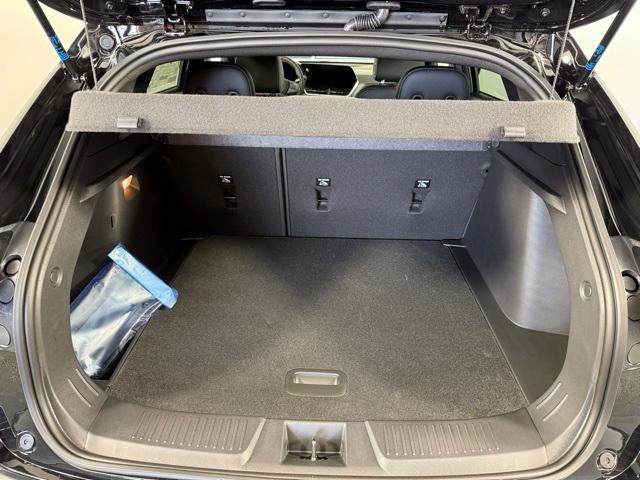 new 2025 Chevrolet Trax car, priced at $26,690
