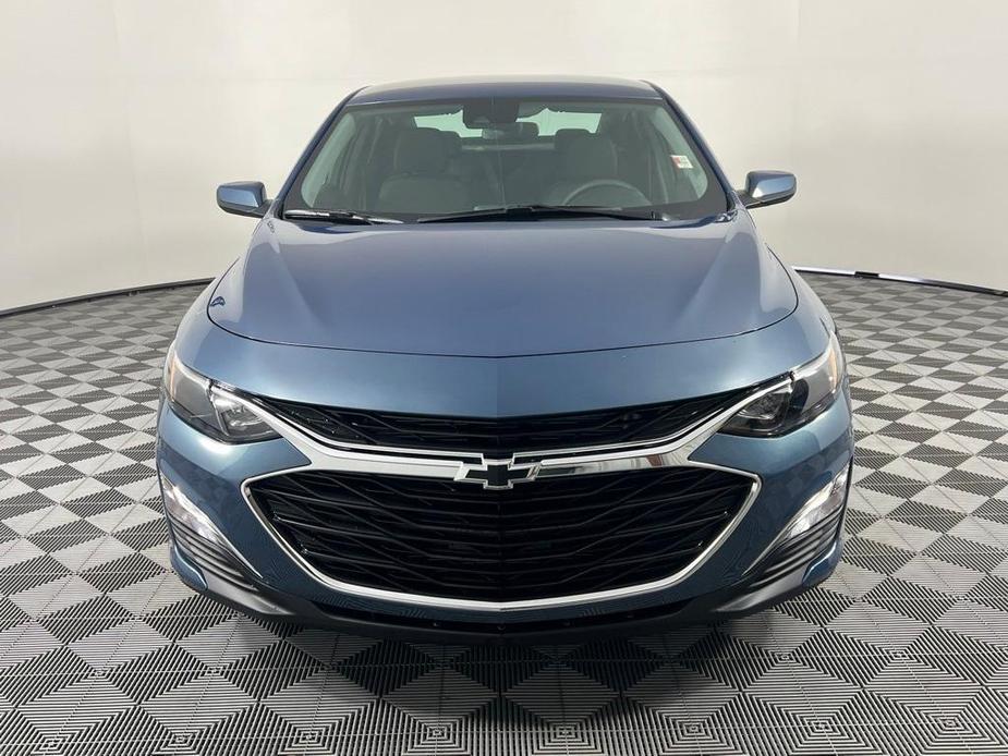 new 2025 Chevrolet Malibu car, priced at $28,245