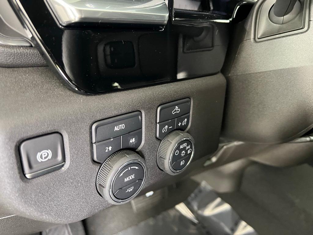 new 2025 Chevrolet Silverado 1500 car, priced at $55,846