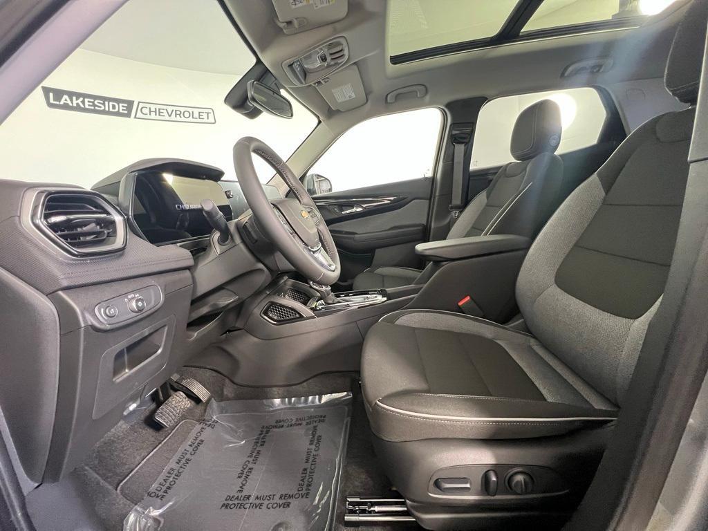 new 2025 Chevrolet TrailBlazer car, priced at $30,960