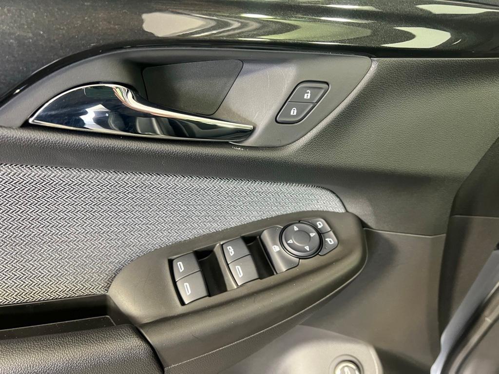 new 2025 Chevrolet TrailBlazer car, priced at $30,960