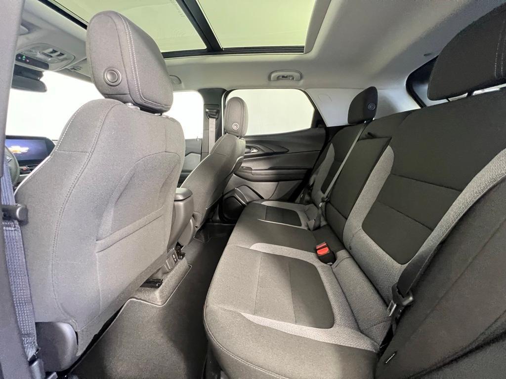 new 2025 Chevrolet TrailBlazer car, priced at $30,960